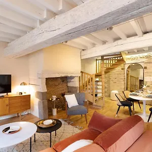 La Tourelle & L'honore - 2 Dans Le Centre Historique De Appartement