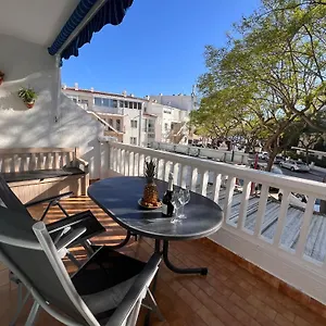 https://apartamento-las-roses.catalonia-hotels.com